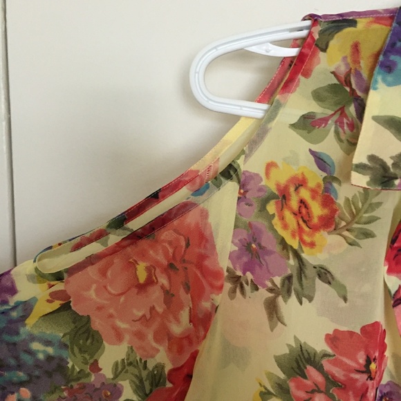 Cold Shoulder Floral Button Down Blouse - Picture 2 of 4